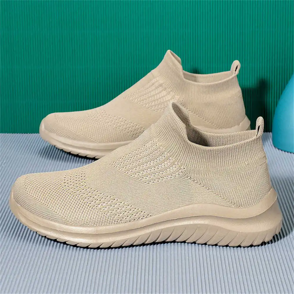 Beige Zachte Nieuwe Nieuwighei - Office Tech Products recensie en prijs